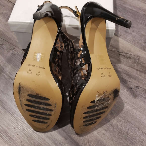 Le Chateau LUXE Shoes - Picture 6 of 6